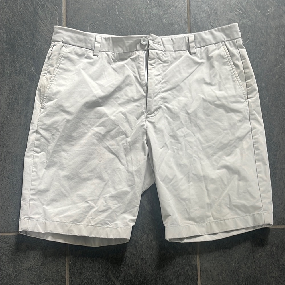 Vineyard Vines Men's Light Gray Golf Shorts